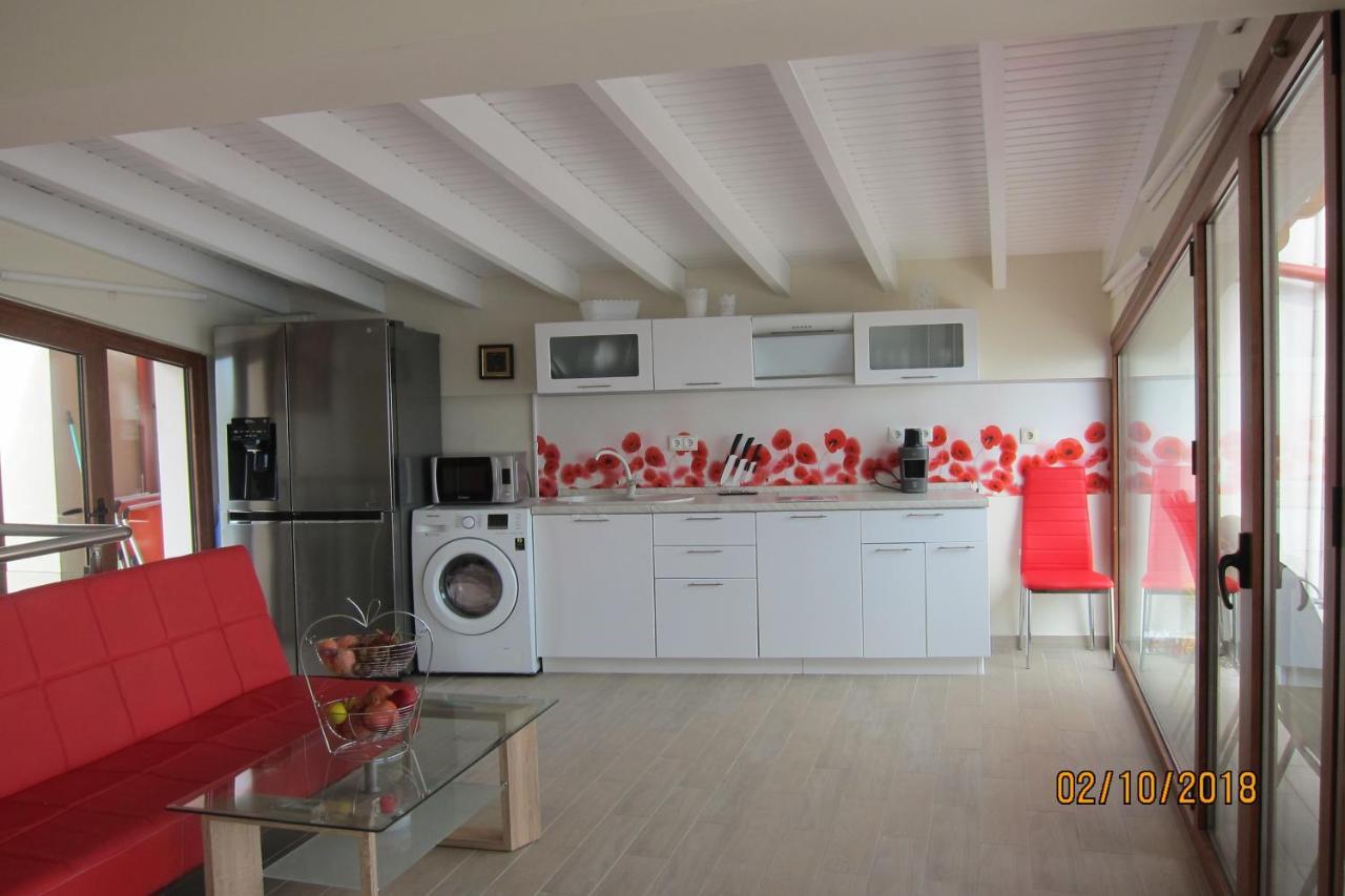 Apartments By The Sea Leptokarya  Exterior photo
