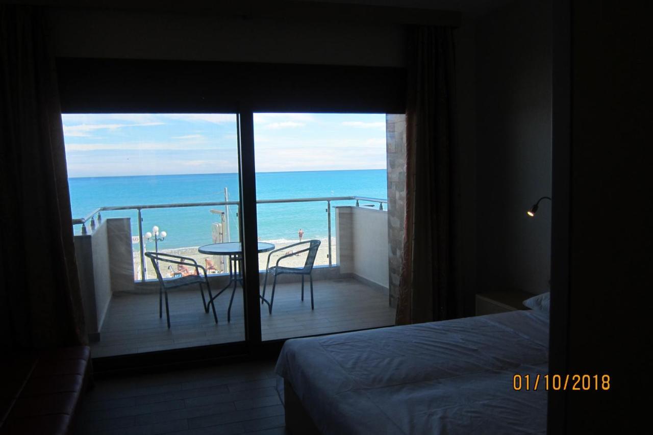 Apartments By The Sea Leptokarya  Exterior photo