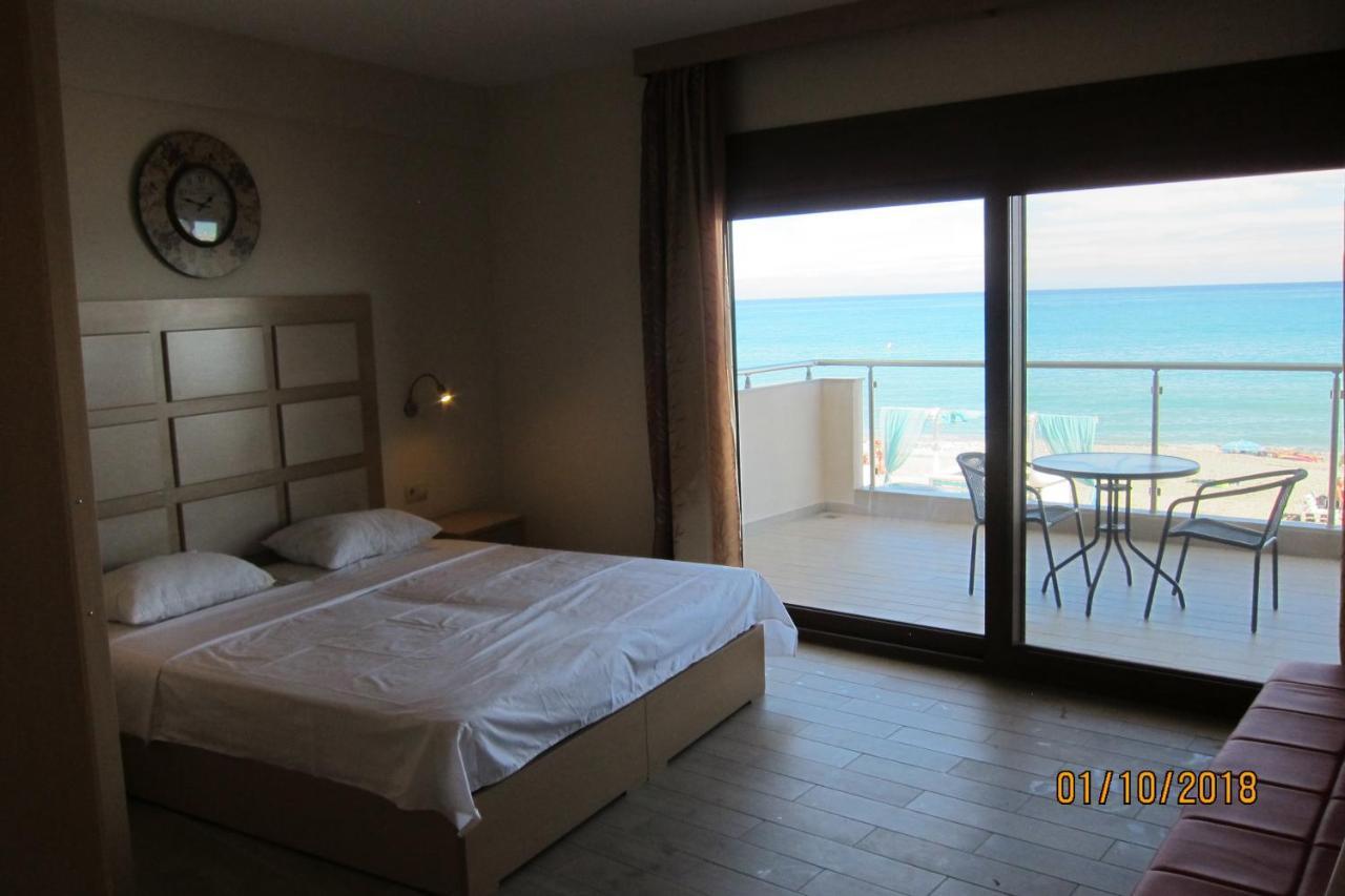 Apartments By The Sea Leptokarya  Exterior photo